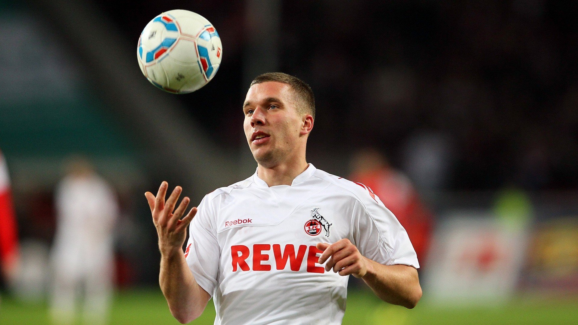 星空体育在线入口-控球时间控制得当是否能压缩对方节奏，控球怎么控